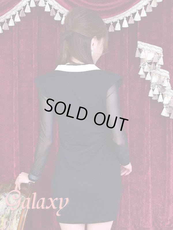 画像5: 胸元クロス袖シースルーバイカラータイトミニワンピ (5)