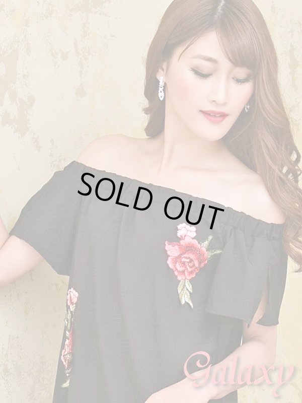 画像12: 薔薇刺繍入り*オフショルチュニックシャツワンピース*3color (12)