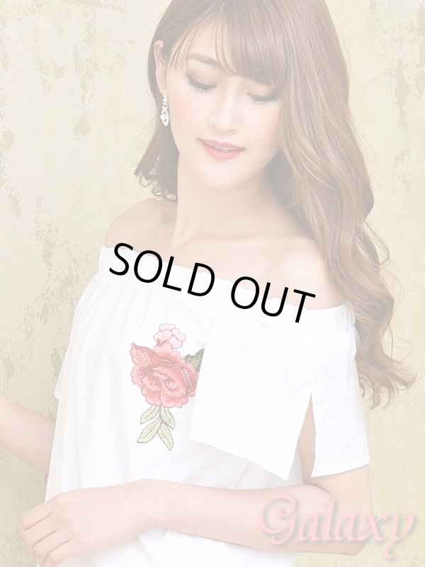 画像6: 薔薇刺繍入り*オフショルチュニックシャツワンピース*3color (6)