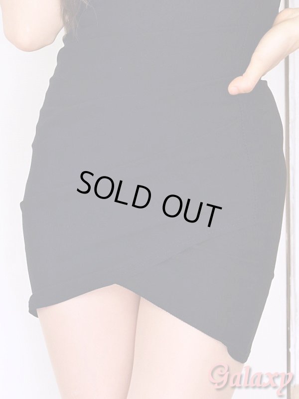 画像6: 胸元ハート開きデザイン*チャーム付きストレッチタイトミニドレス*1color (6)