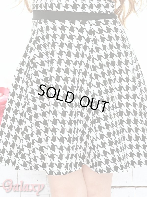 画像11: 千鳥格子柄*ウエストライン*ストレッチ*ミニベアフレアーワンピース*1color (11)