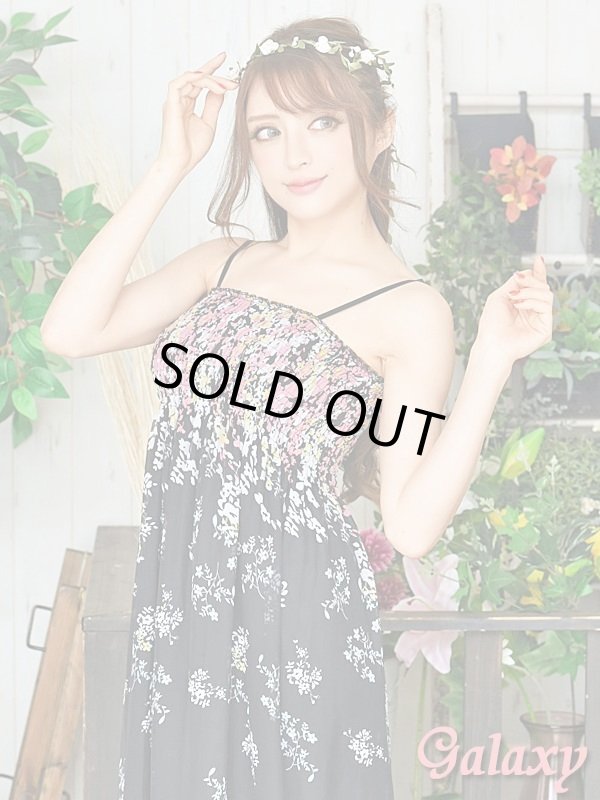 画像8: 胸元シャーリング*ボヘミアン小花柄*シフォン*リゾートマキシワンピース*2color (8)