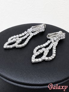 画像4: リーフモチーフ*ラインストーンアクセサリー2点セット【ネックレス・イヤリング】 (4)