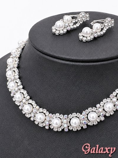 画像2: クリスタル×オーロラストーン*パール囲みデザイン*アクセサリー2点セット【ネックレス・イヤリング】