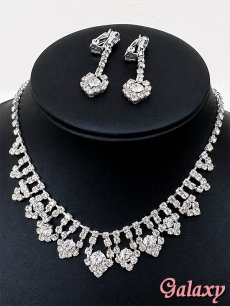 画像3: ハートレースモチーフ*パール×クリアビジュ*アクセサリー2点セット【ネックレス・イヤリング】 (3)