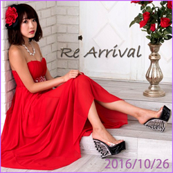 大胆柄モノドレス大量再入荷!!人気の和柄ドレスや２ピースドレスも再入荷('ω')ノ